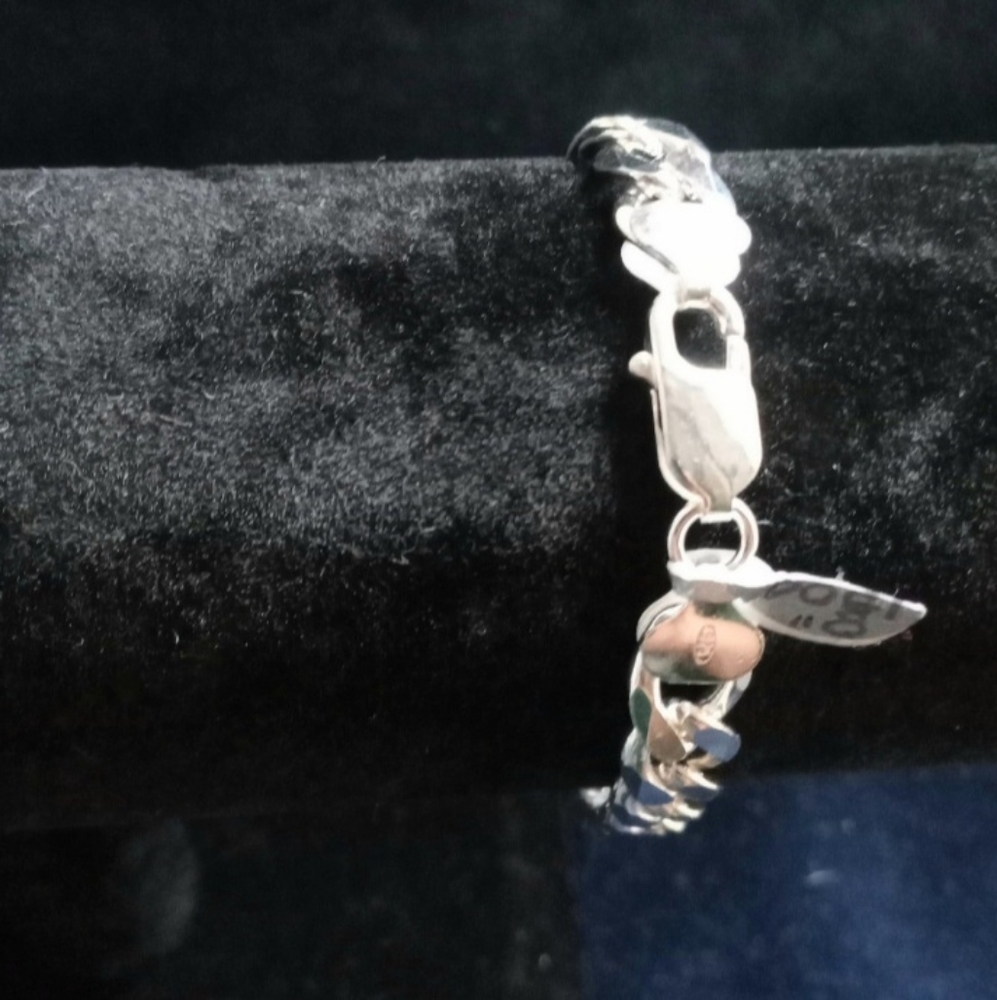 Genuine 8 in. New Curb Link (Cuban Link) [Italian] 925 Sterling Silver Bracelet - Picture 8 of 10